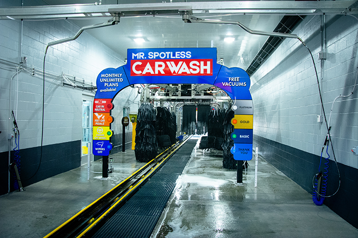 Mr. Spotless Car Wash in Newport, KY